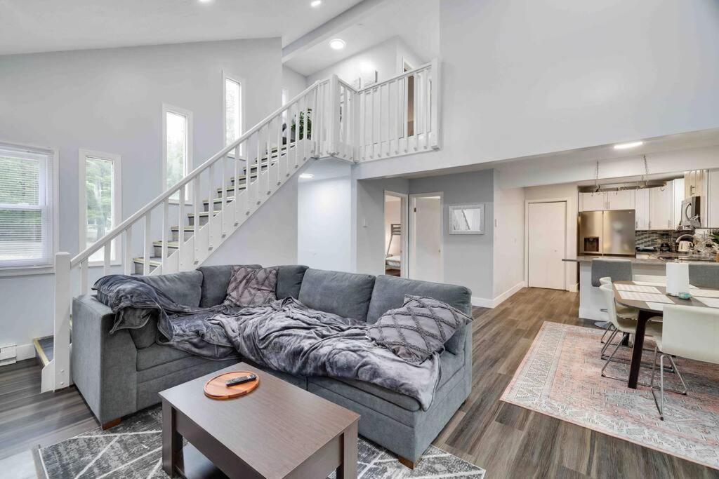 Cozy, Spacious House *New*Inthecommunity+Fire Pit Tobyhanna エクステリア 写真