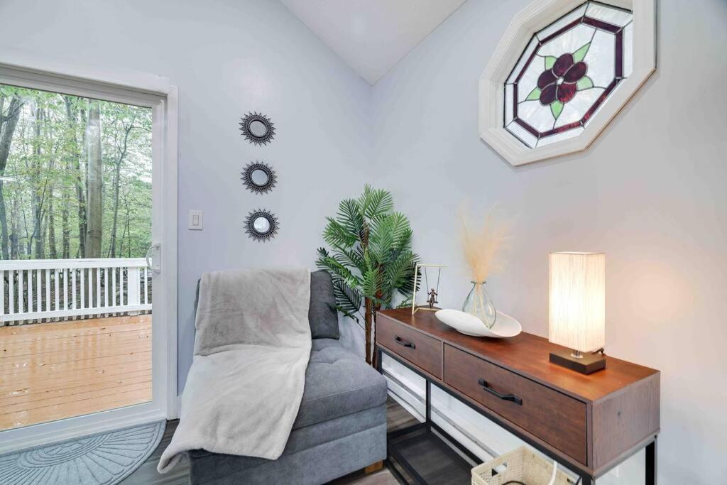 Cozy, Spacious House *New*Inthecommunity+Fire Pit Tobyhanna エクステリア 写真